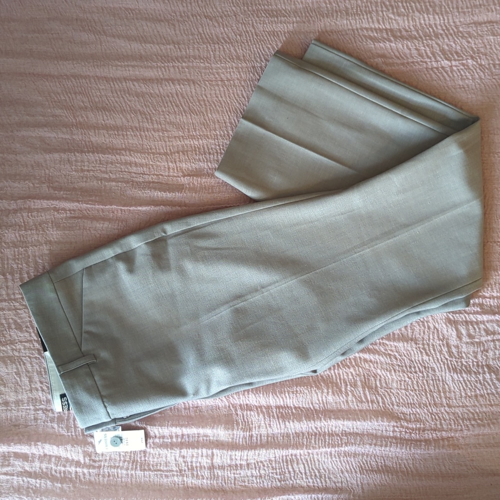 Express Dress Pants, Editor Barely Boot Straight Leg, 8 SHORT, NWT